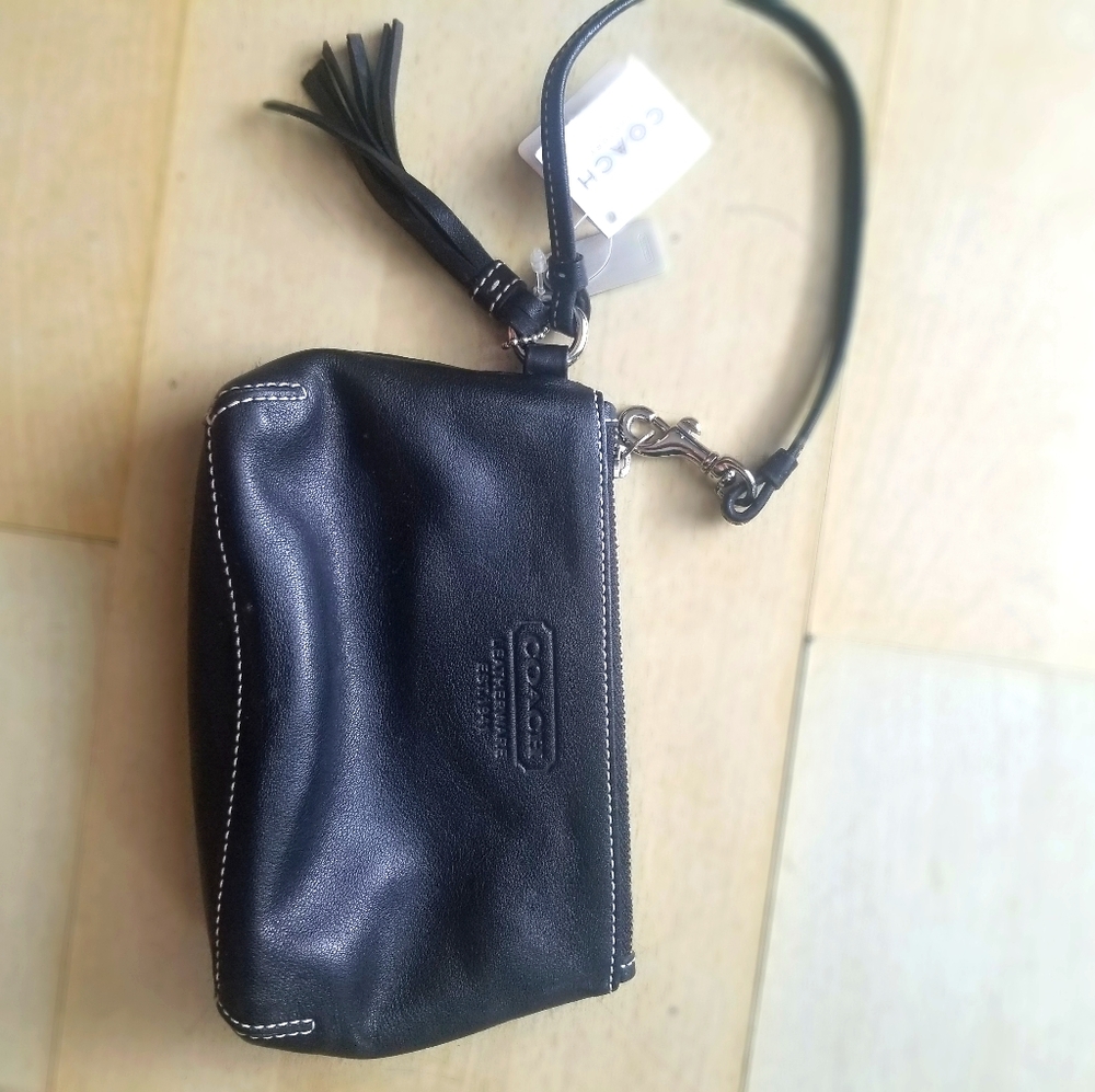 🖤💓COACH WRISTLET leather new/tags